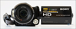 Sony HDR-CX11E - čelní pohled