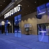 Samsung prý odkládá konec výroby LCD panelů o 3 měsíce